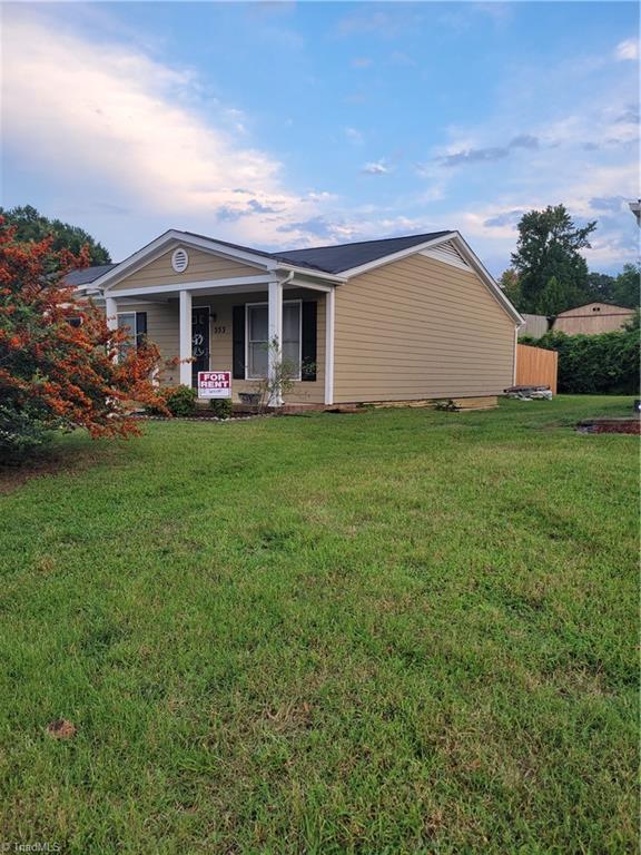 1233737 Property Photo 2