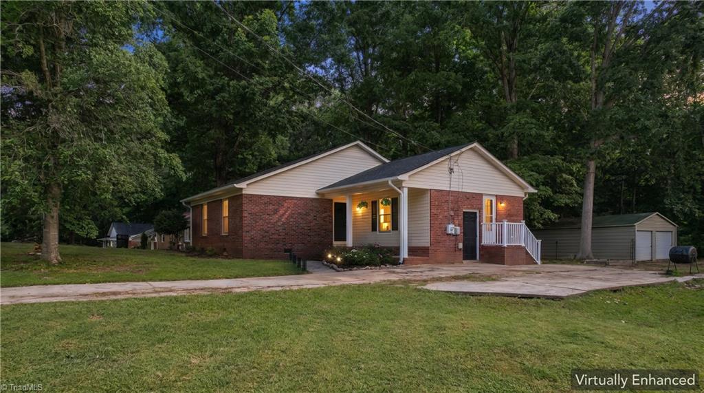 611 Woodland Drive Property Photo 1