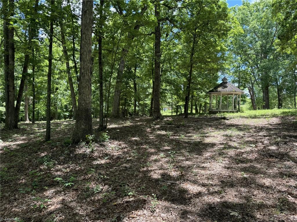 00 Barlow Court Property Photo 13