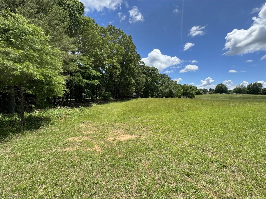00 Barlow Court Property Photo 18