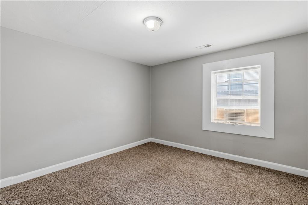 1730 Brooks Avenue Property Photo 9