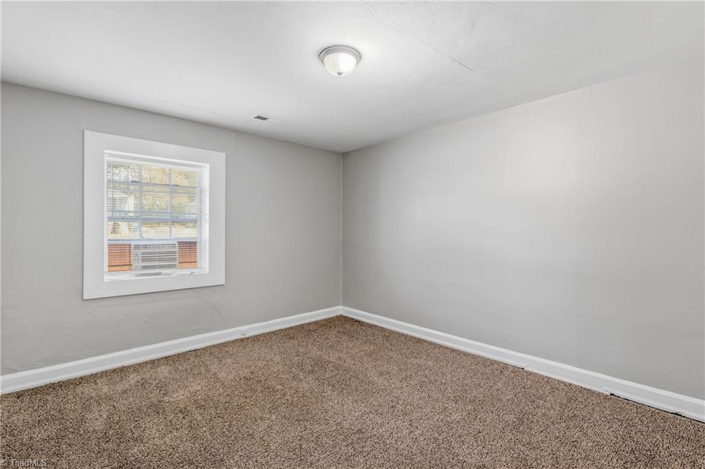 1730 Brooks Avenue Property Photo 12