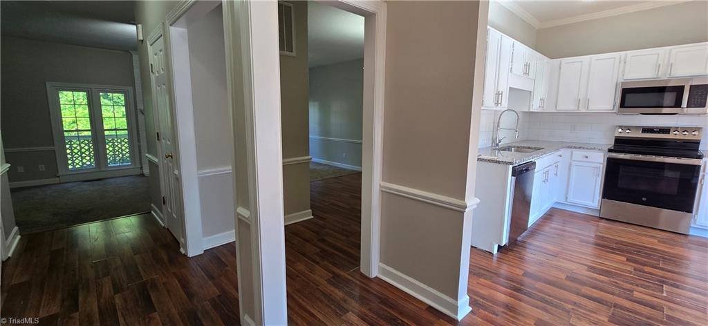 2018 Hearthwood Court Property Photo 10