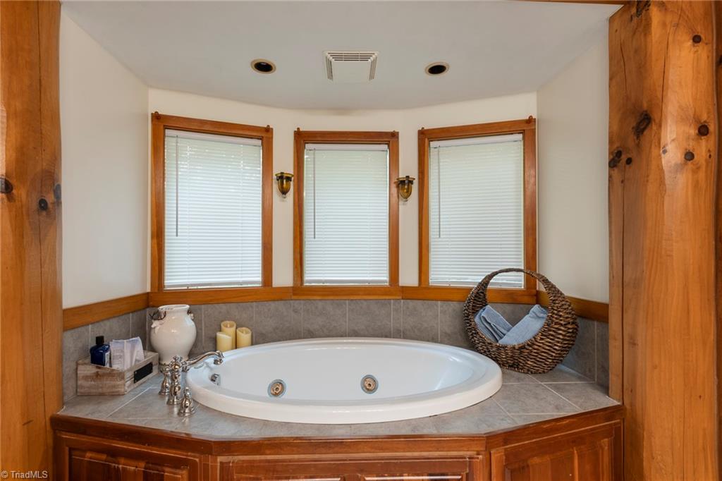 408 Echo High Road Property Photo 19