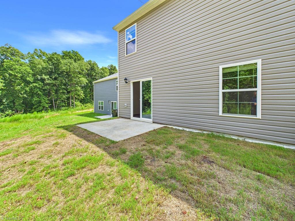 1547 Hamilton Hills Drive Property Photo 19