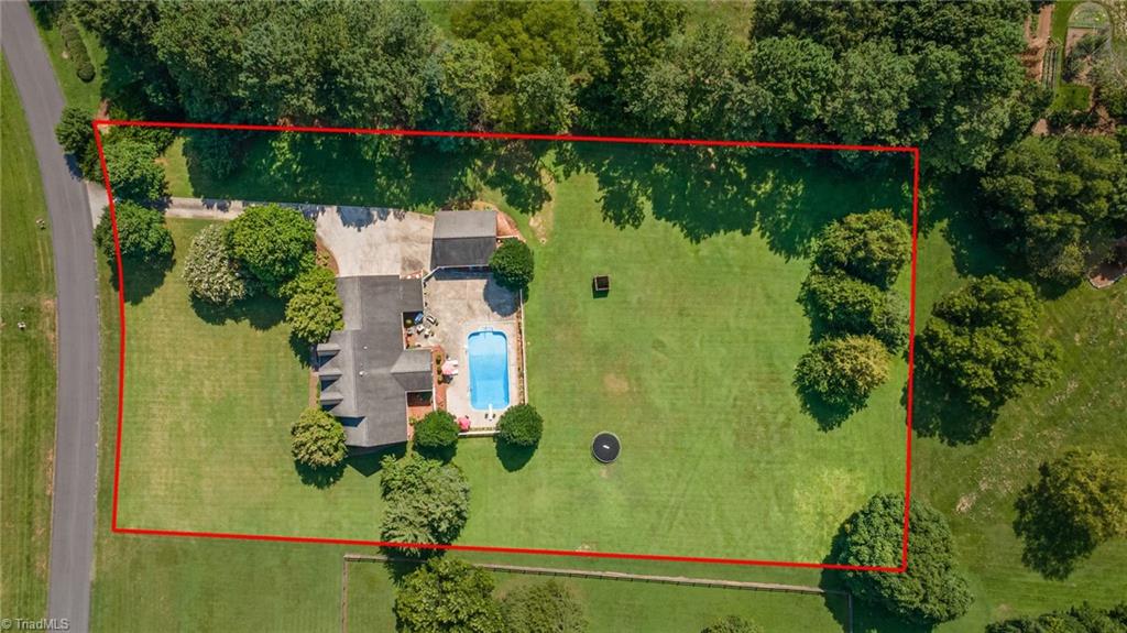229 Country Circle Property Photo 48