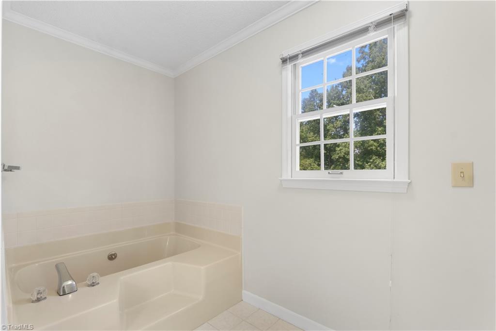 6917 August Drive Property Photo 27