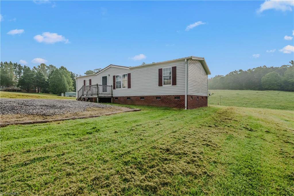 171 Clover Lane Property Photo 1