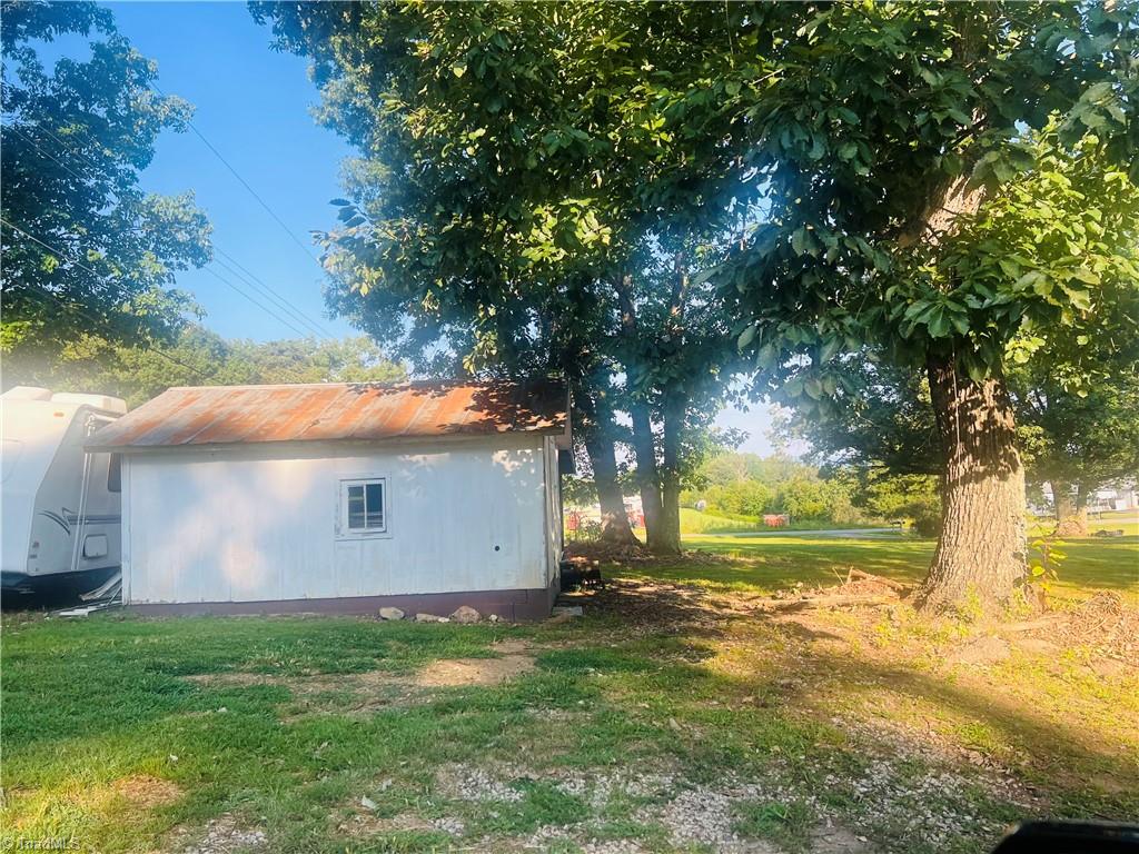 134 Stout Lane Property Photo 3
