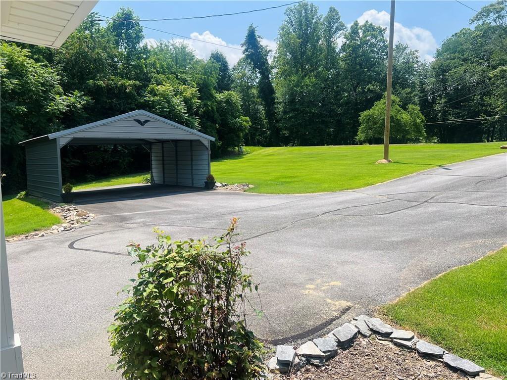 10033 Nc Highway 89 W Property Photo 5