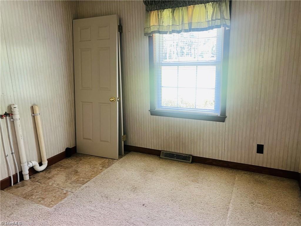 10033 Nc Highway 89 W Property Photo 27