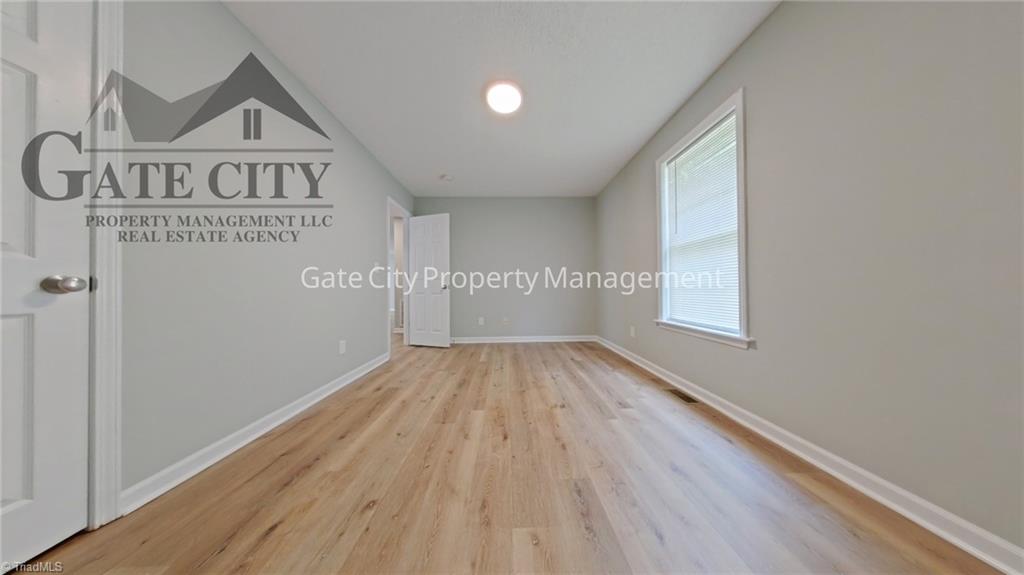 22 King Row Property Photo 7