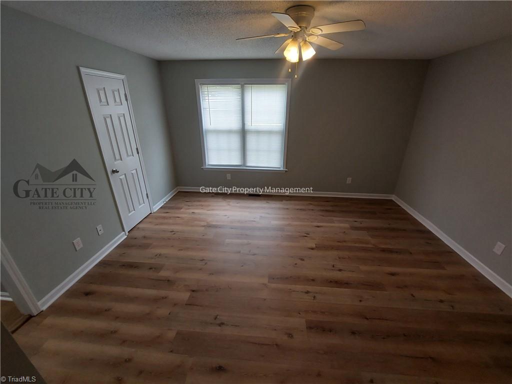 22 King Row Property Photo 12