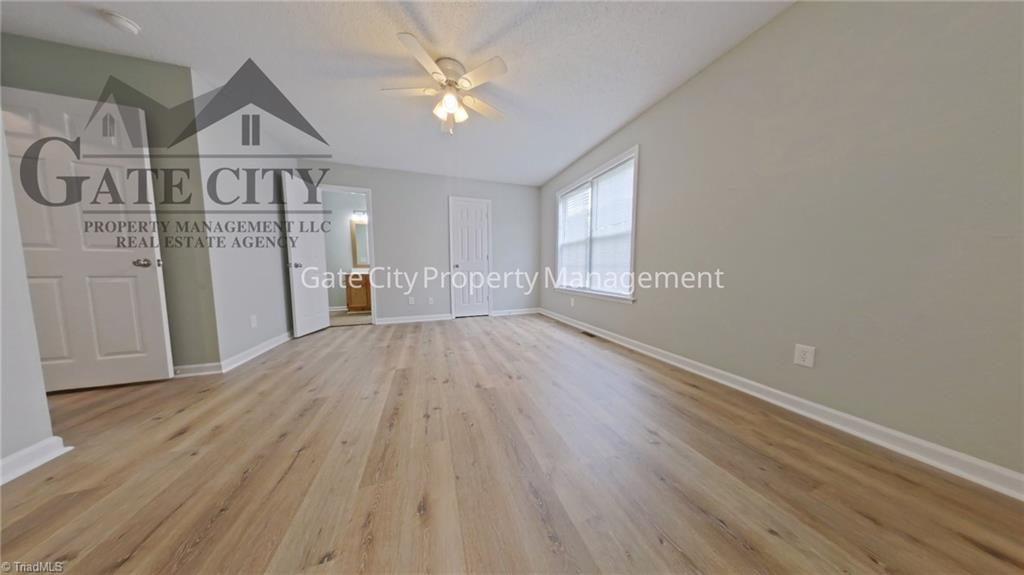 22 King Row Property Photo 13