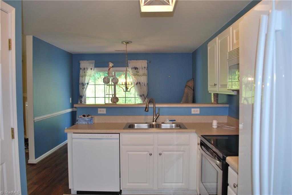 4837 Terrence Drive Property Photo 7