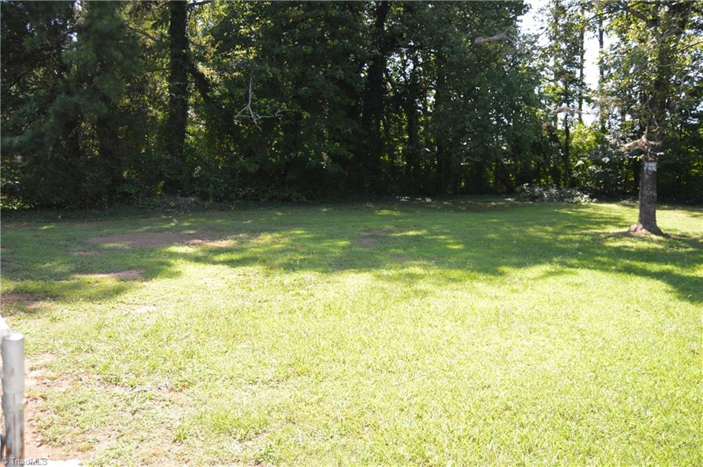 102 Lassiter Drive Property Photo 12