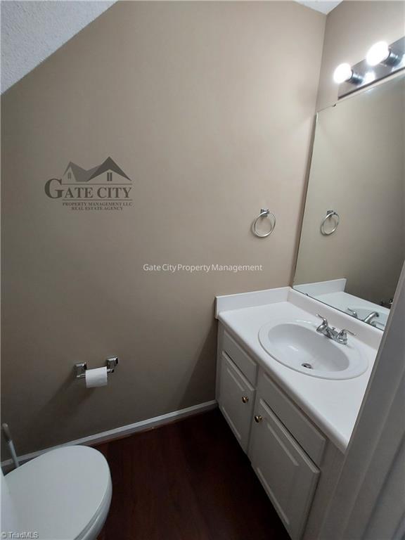 3983 Elizabeth Glen Way Property Photo 6