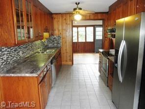 4162 Glenn Hi Road Property Photo 6