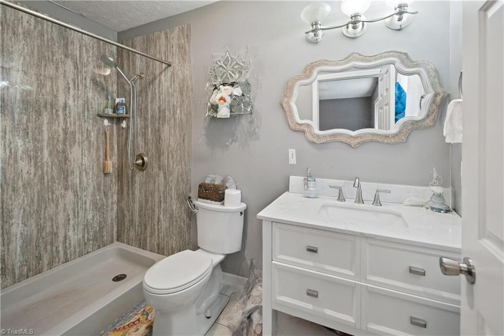 2114 Margaret Drive Property Photo 12