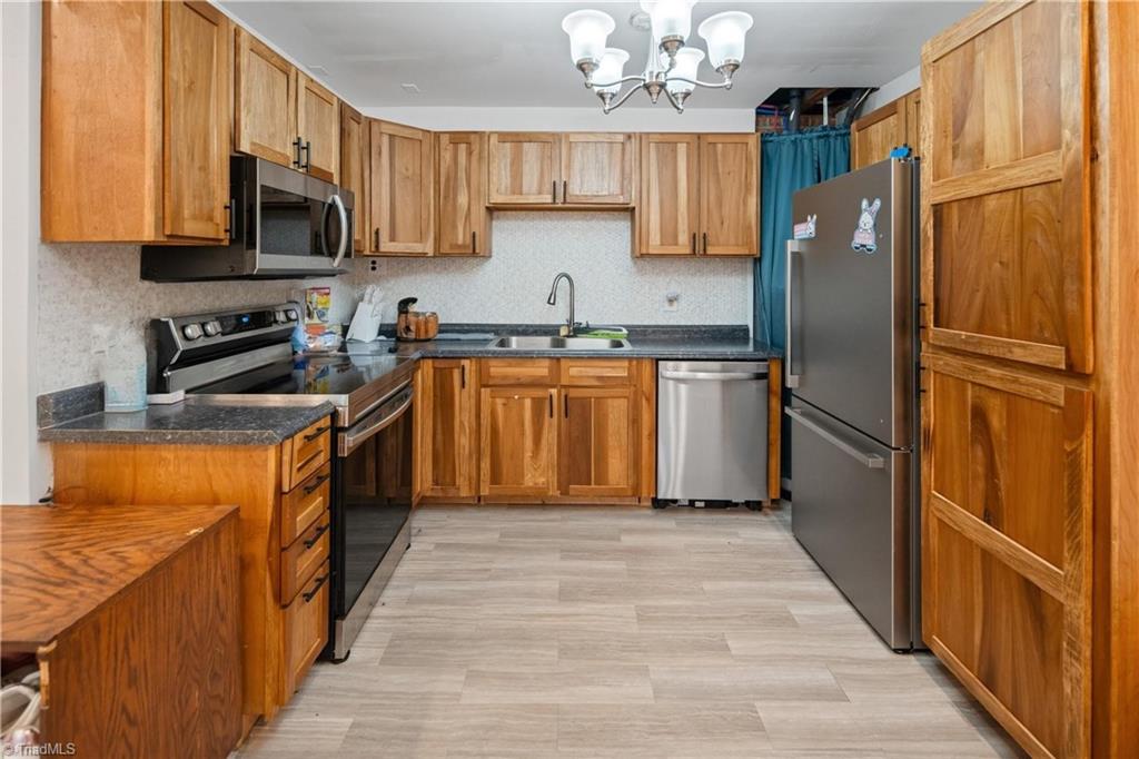 2114 Margaret Drive Property Photo 13