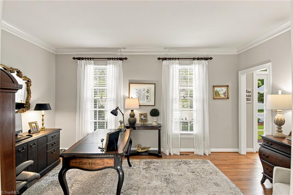 2803 Hackney Way Property Photo 6