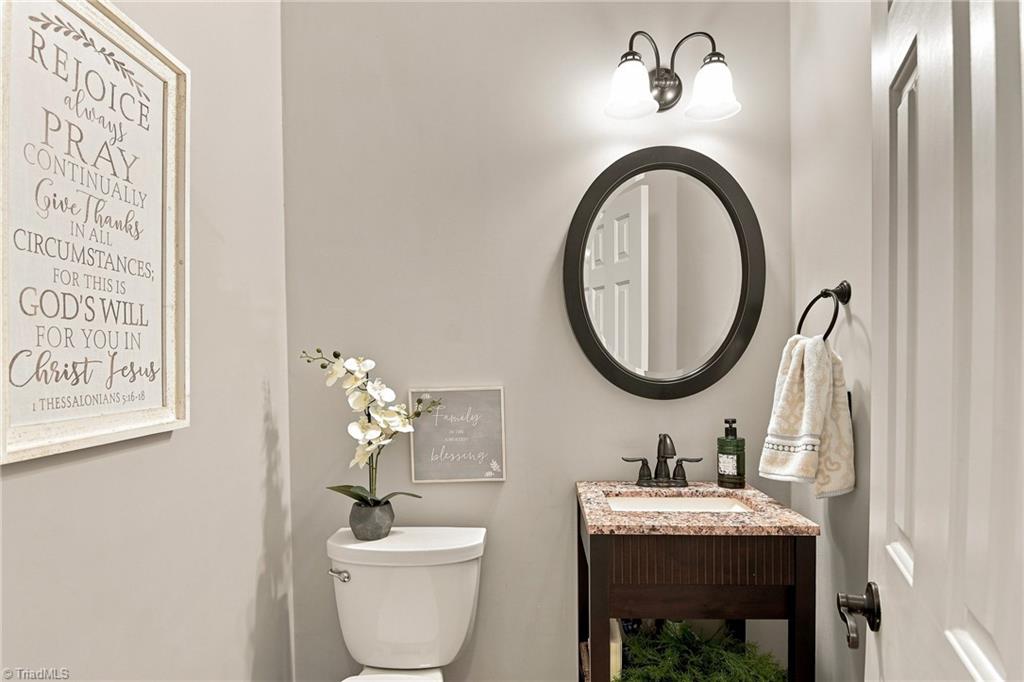 2803 Hackney Way Property Photo 15