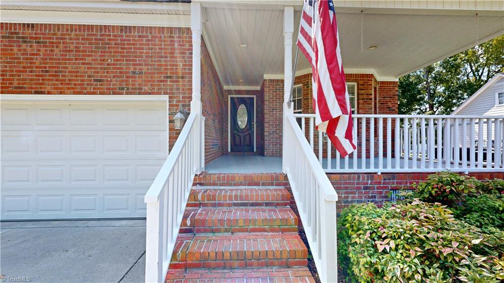 3879 Wood Avenue Property Photo 2