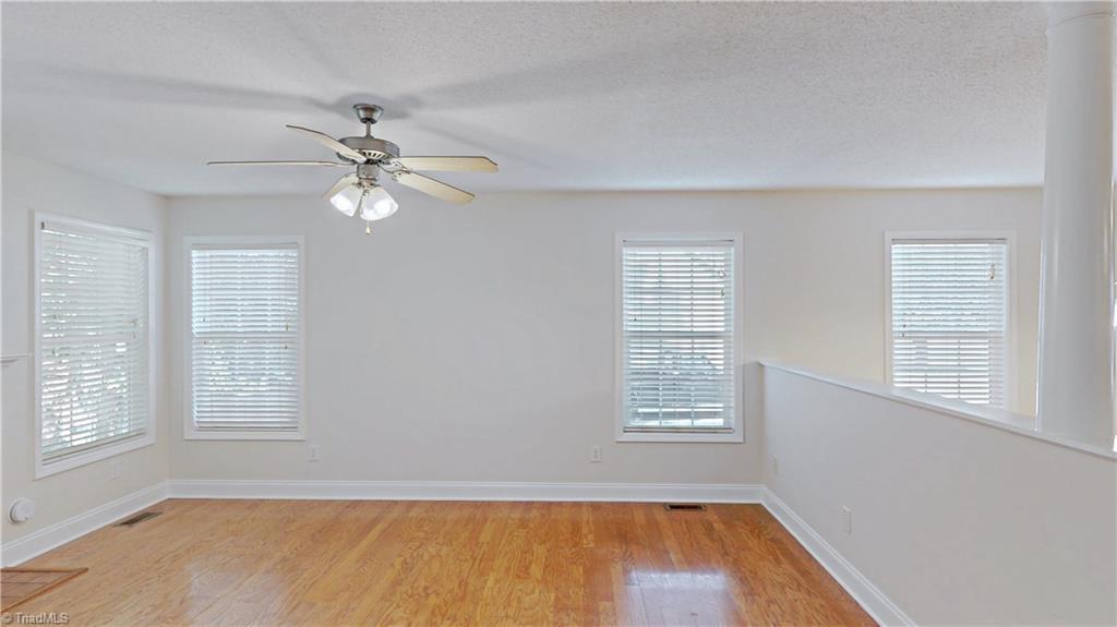 3879 Wood Avenue Property Photo 12