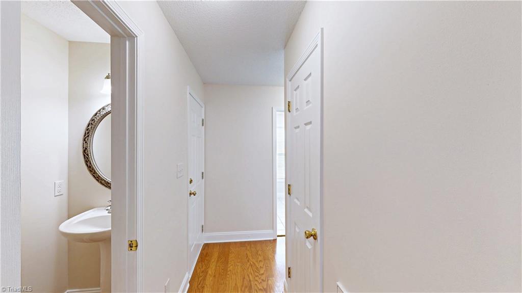 3879 Wood Avenue Property Photo 15