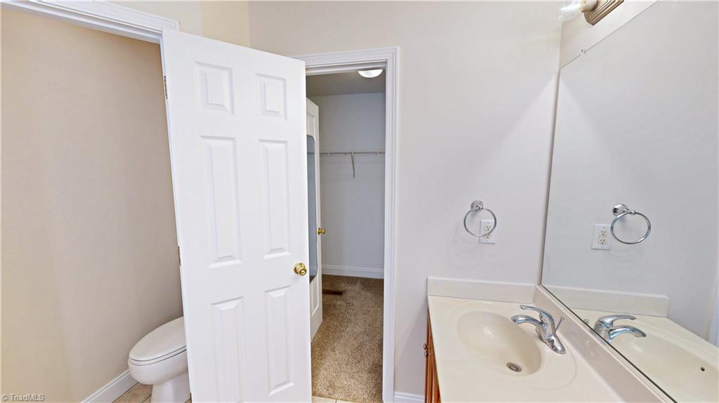 3879 Wood Avenue Property Photo 24