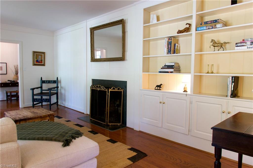 612 Peachtree Street Property Photo 10