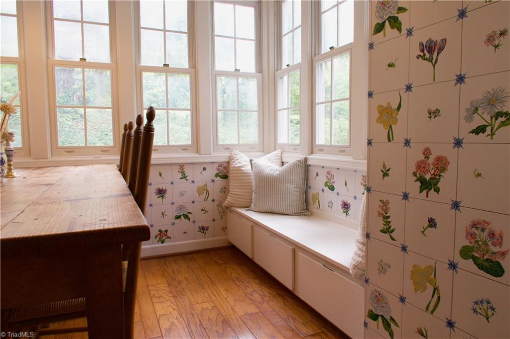 612 Peachtree Street Property Photo 18