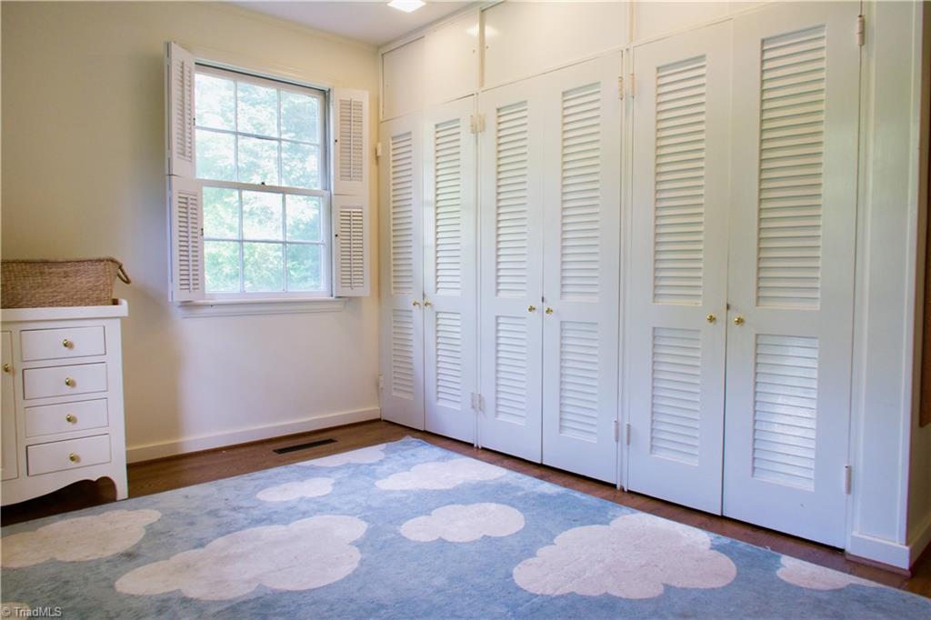 612 Peachtree Street Property Photo 32