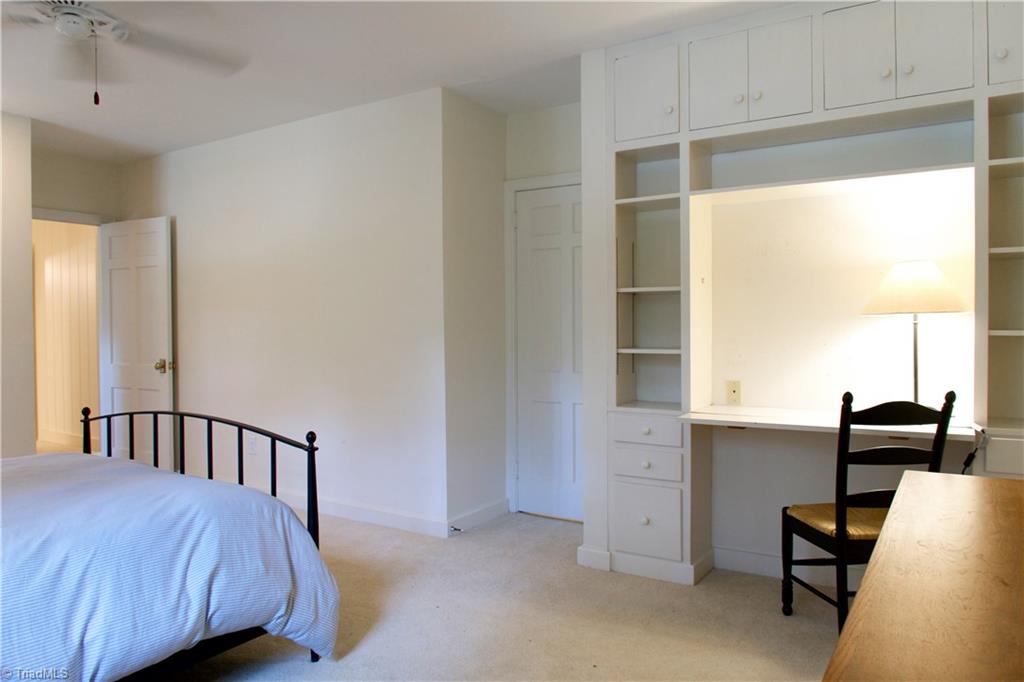 612 Peachtree Street Property Photo 38