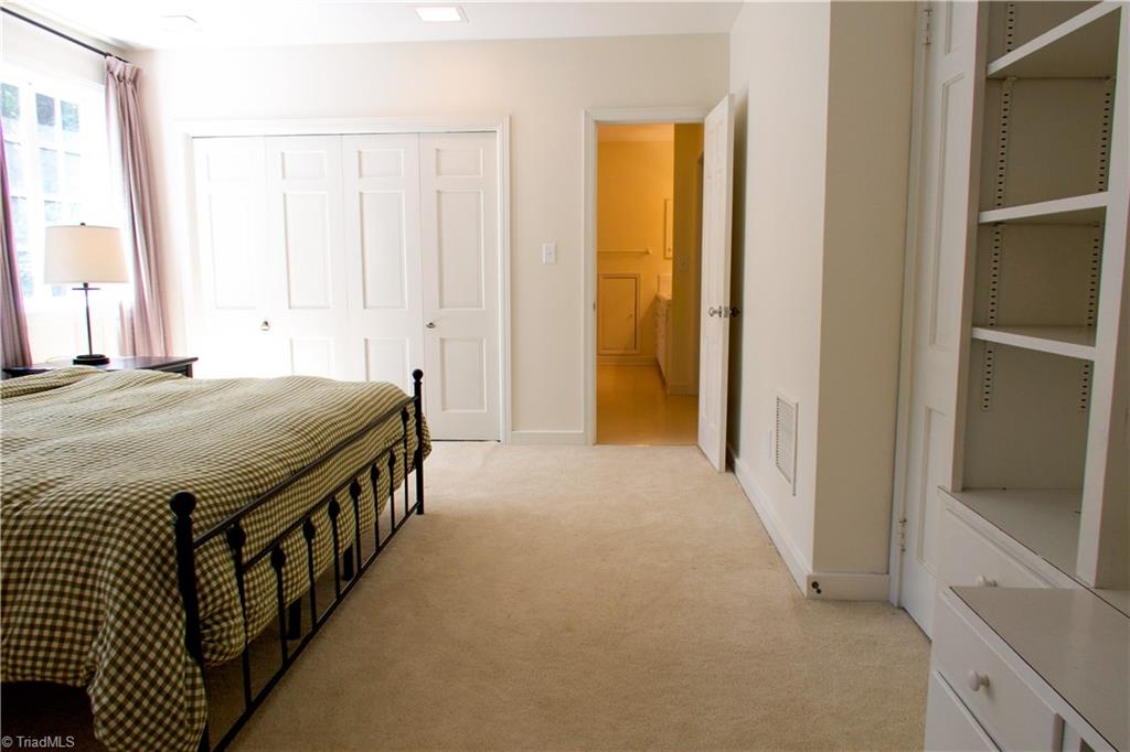 612 Peachtree Street Property Photo 41