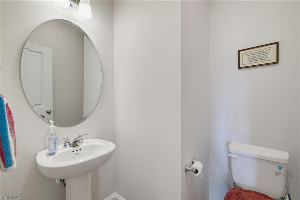 3497 Old Lake Court Property Photo 17