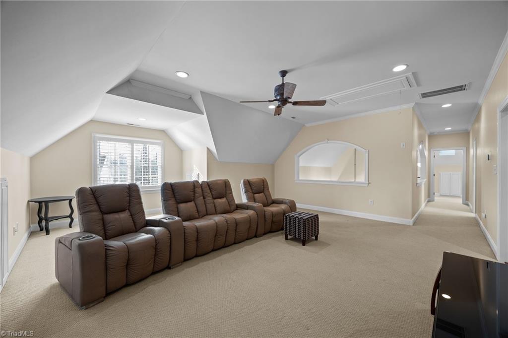 3340 Waterford Place Property Photo 37