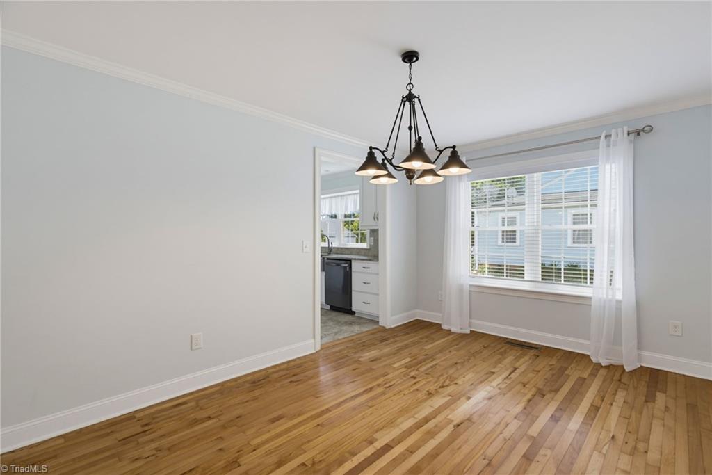 418 S Maple Street Property Photo 13