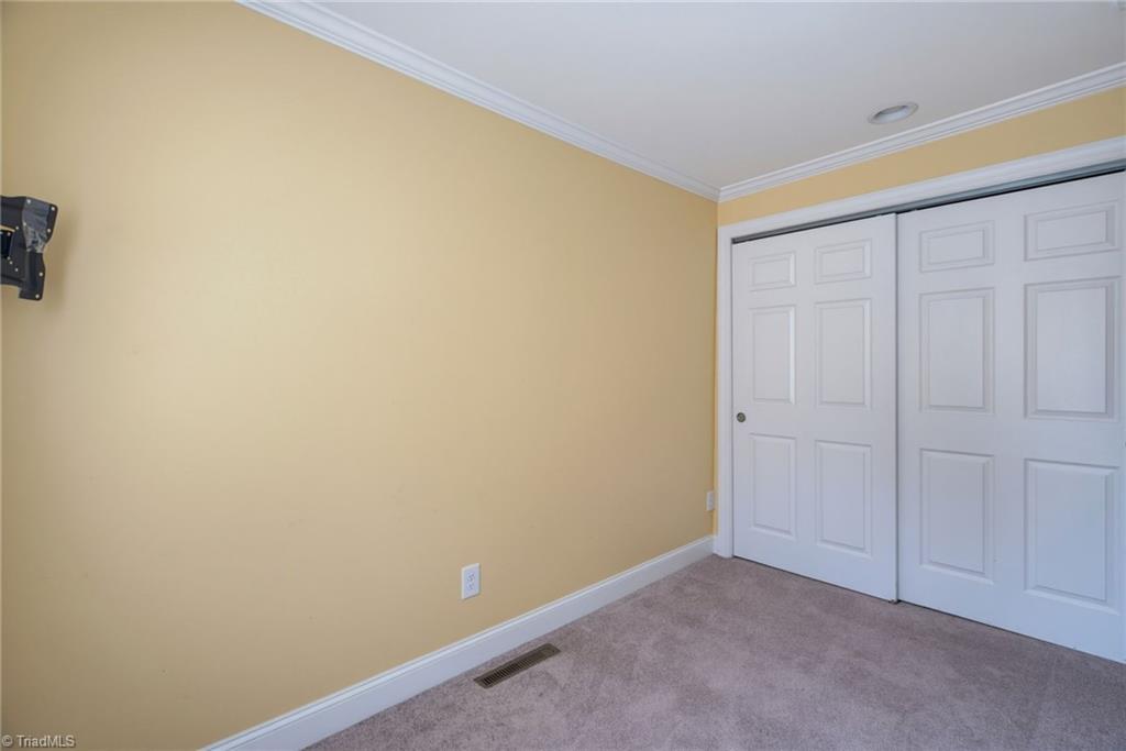418 S Maple Street Property Photo 28