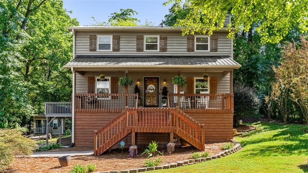 7317 Farmbrook Place Property Photo 1