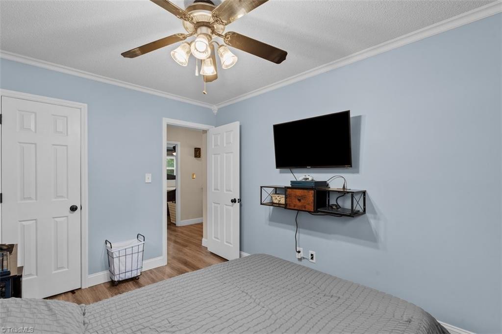 7317 Farmbrook Place Property Photo 20