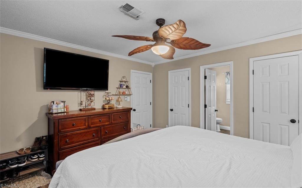 7317 Farmbrook Place Property Photo 27