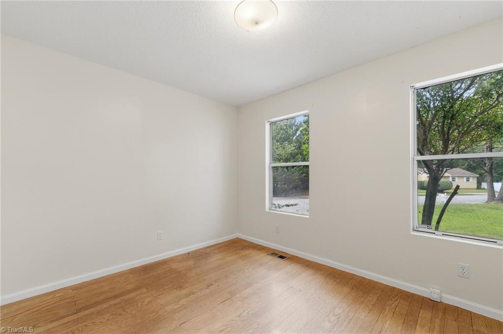 808 Circle Drive Property Photo 22