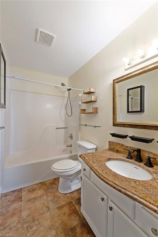 808 Circle Drive Property Photo 23