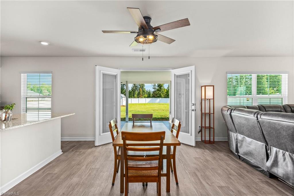 238 Jackson Way Property Photo 11