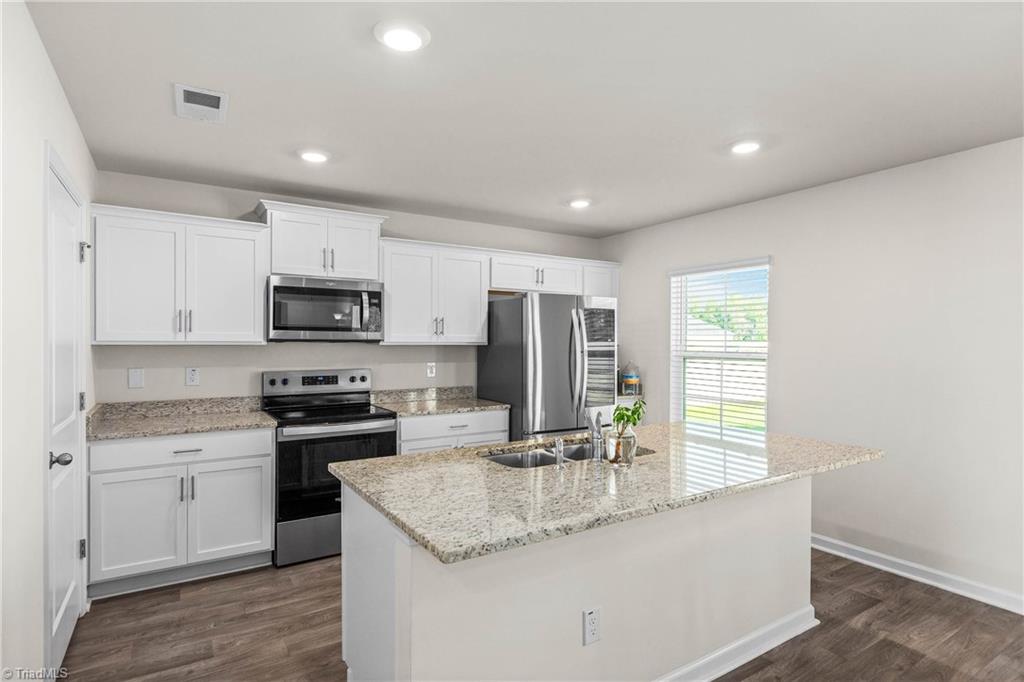238 Jackson Way Property Photo 12