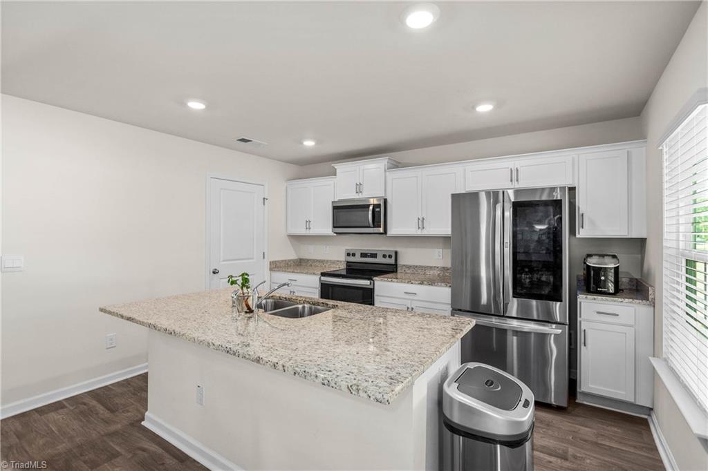 238 Jackson Way Property Photo 14