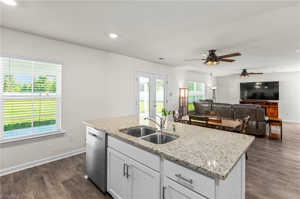 238 Jackson Way Property Photo 15