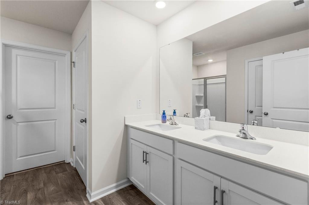 238 Jackson Way Property Photo 28