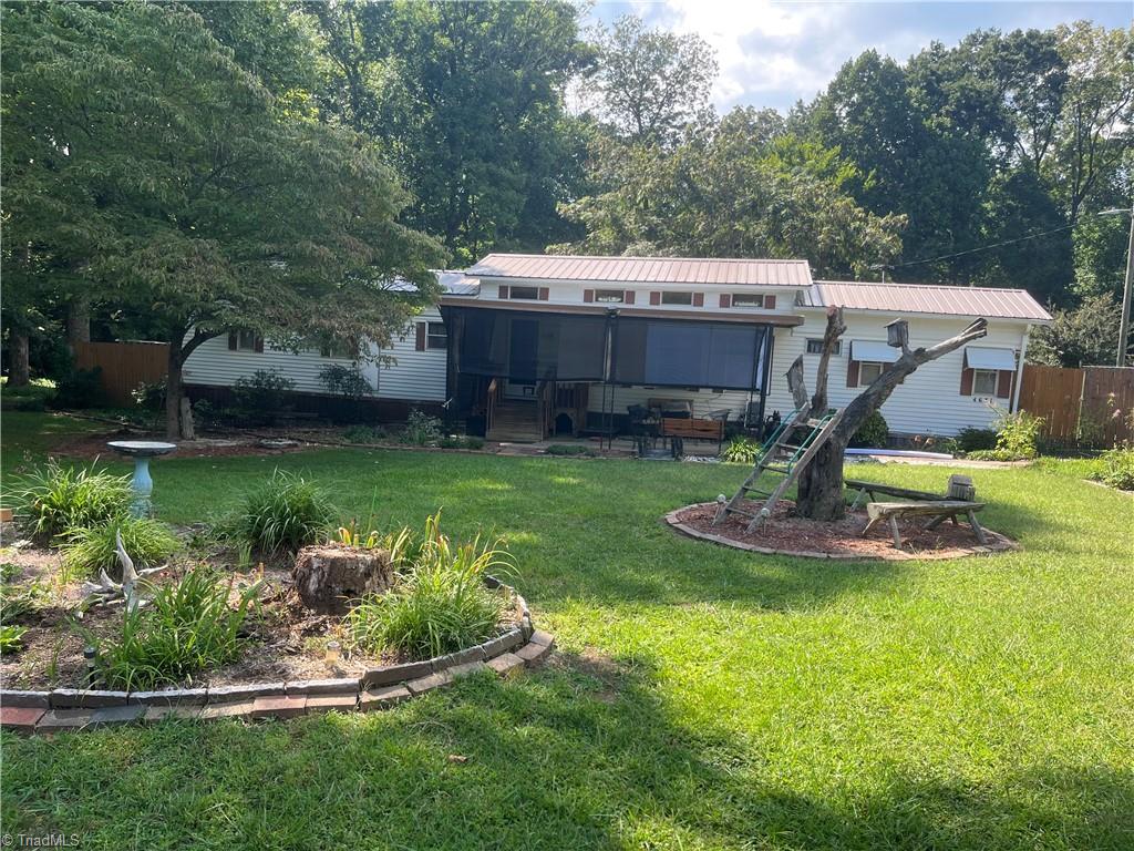 4631 Calhoun Drive